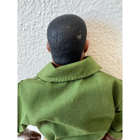 GI Joe Action Military Figure Ethnic Man 11 inch w/ Outfit Hasbro 1998 - Picture 3 of 5